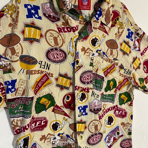 Vintage NFL Washington Redskins AOP Button Up Shirt Mens Large Tan Short Sleeve - Picture 2 of 7